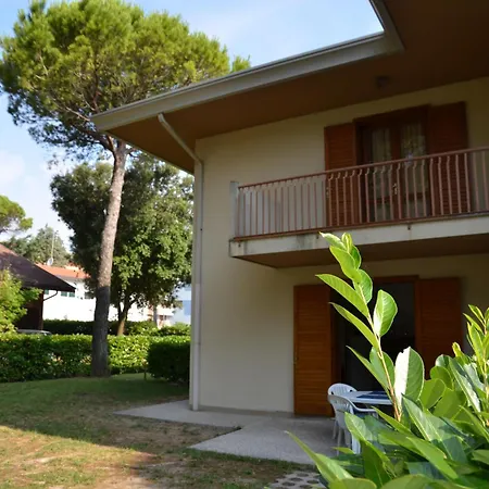 Carla E Caterina * 比比翁